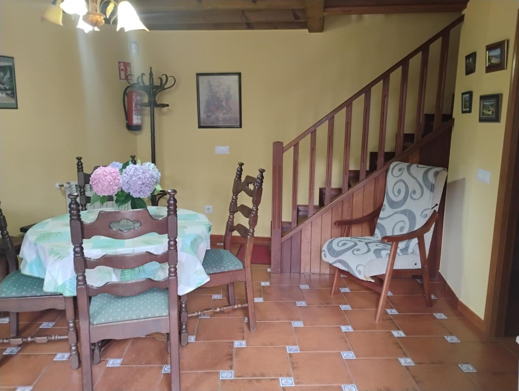 Casa Rural Casa Azul Villahormes المظهر الخارجي الصورة